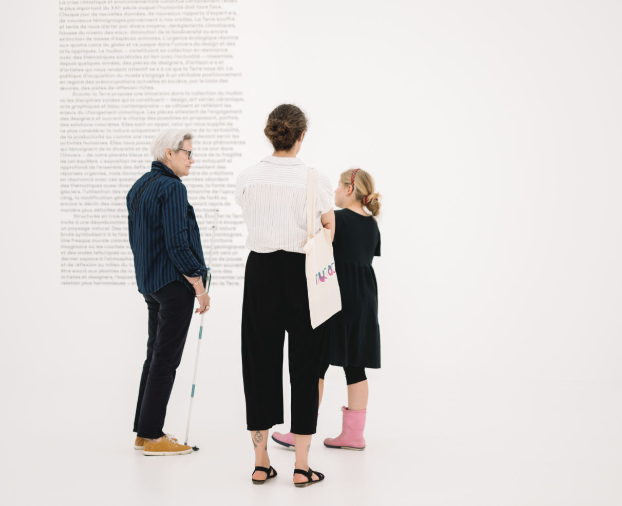 Visite en famille – Et nous alors?